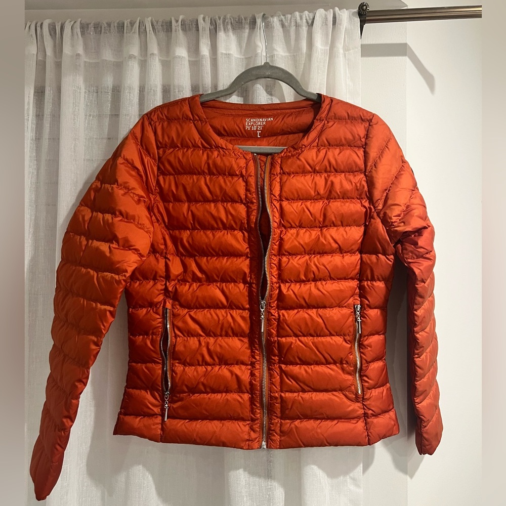 Scandinavian explorer Women's Orange Puffer Jacket